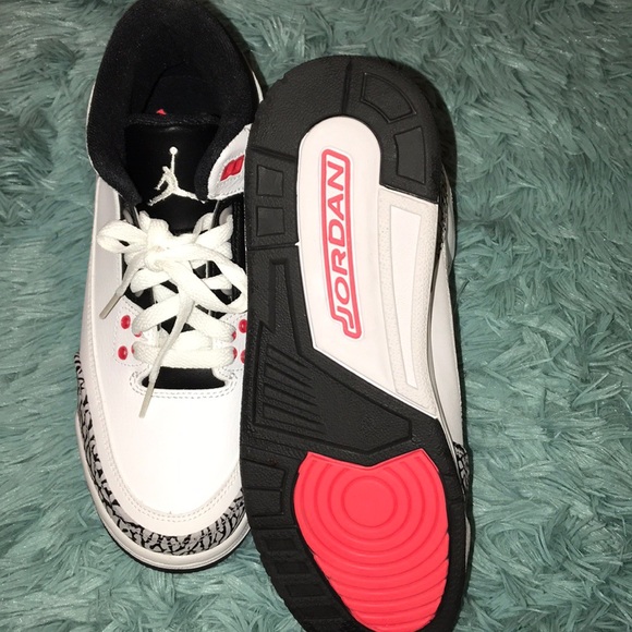 ❗️SOLD❗️Jordan Retro 3 - Picture 4 of 5